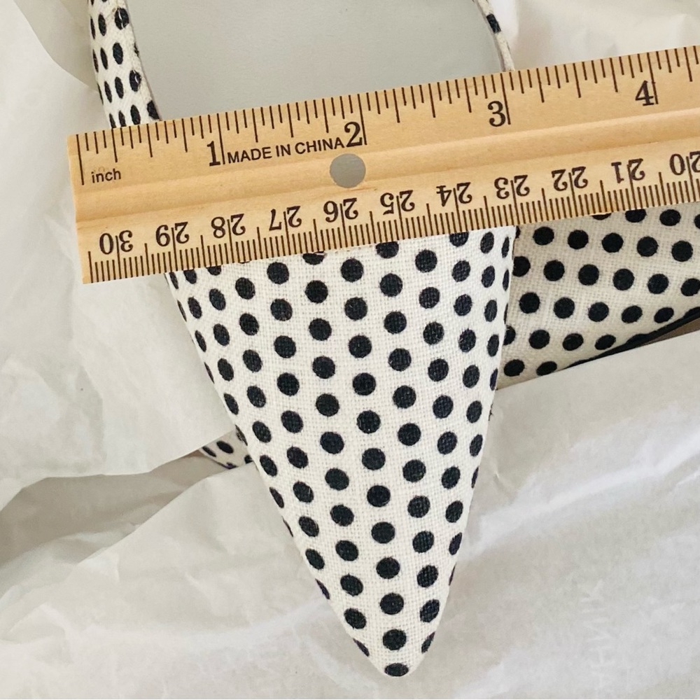 NWT: MANOLO BLAHNIK | White with Black Polkadots Carolyne Kitten-Heel Pumps - Picture 10 of 11